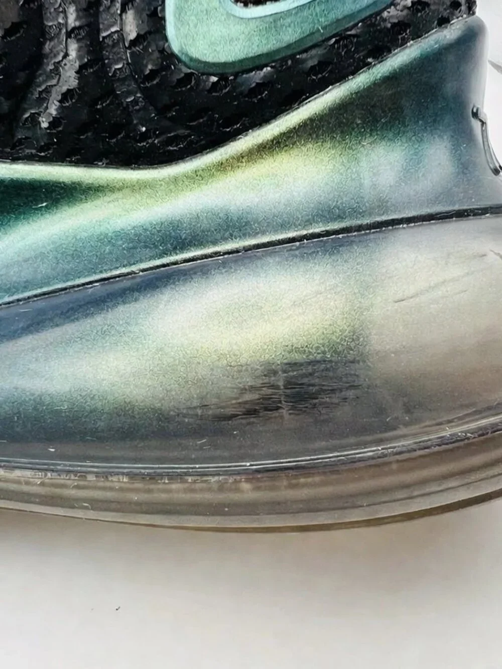 Nike Air Max 720 Black Green Women's Sneakers Size 8.5 - Picture 6 of 7